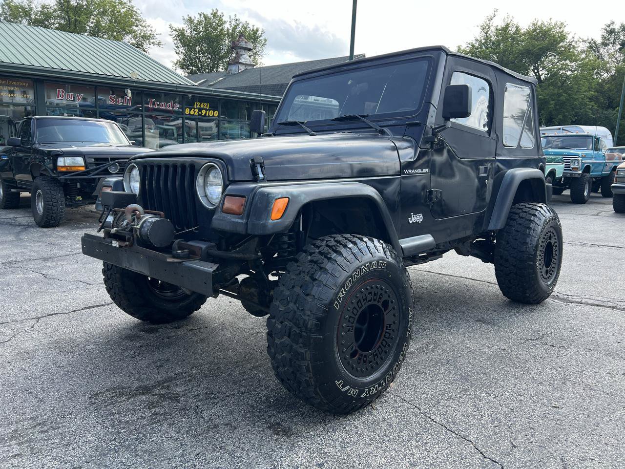 Used 1997 Jeep Wrangler SE AWD/4WD image 2