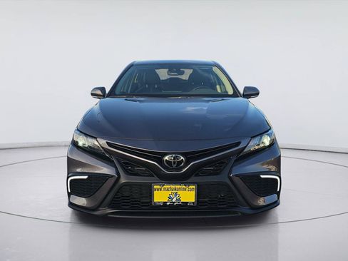 Used 2024 Toyota Camry SE FWD image 8