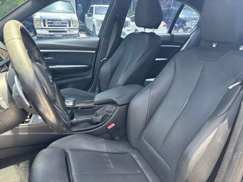 Used 2018 BMW 340i Sedan w/ Premium Package RWD image 6