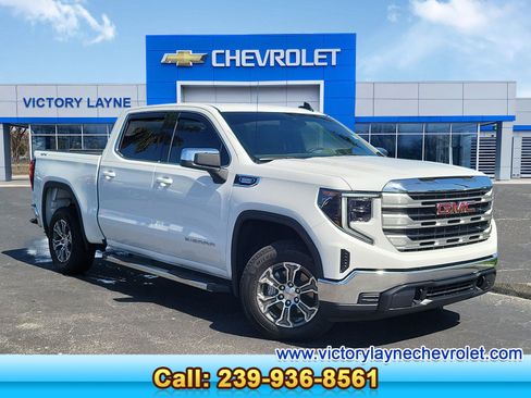 Used 2026 GMC Sierra 1500 SLE AWD/4WD image 1