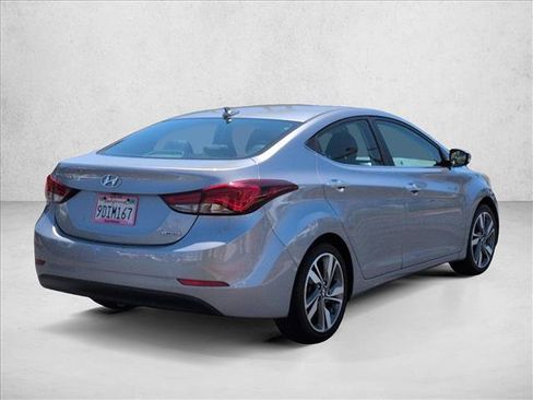 Used 2015 Hyundai Elantra Limited w/ Option Group 05 FWD image 5