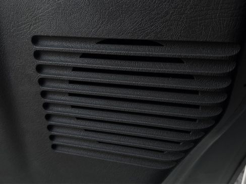 Used 2017 Chevrolet Express 3500 LT w/ LT Preferred Equipment Group image 29