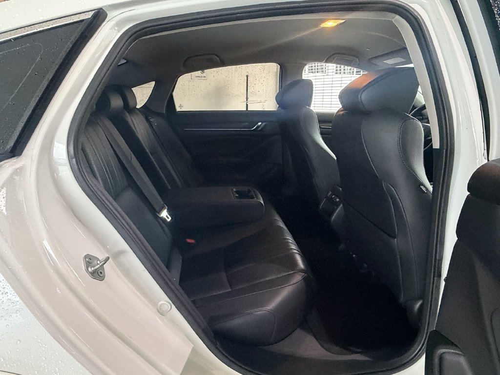 Used 2021 Honda Accord Sport Special Edition image 16