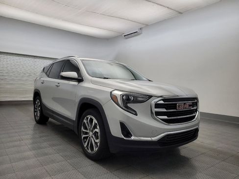 Used 2019 GMC Terrain SLT image 13