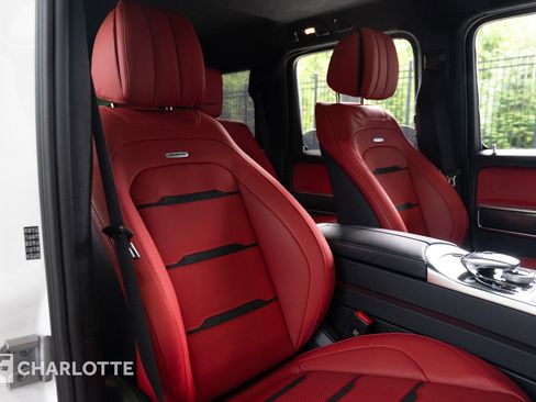 Used 2023 Mercedes-Benz G 63 AMG 4MATIC image 32