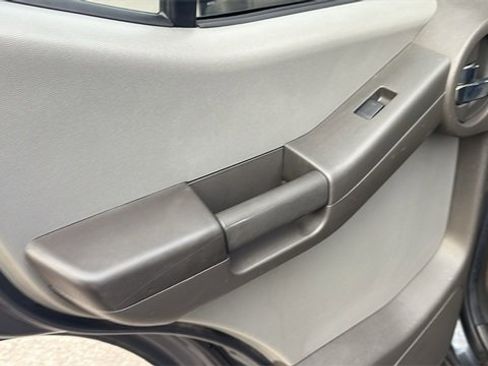 Used 2013 Nissan Xterra S w/ Value Package image 21