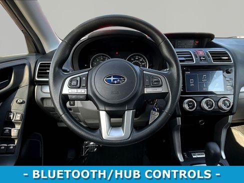 Used 2017 Subaru Forester 2.5i Premium w/ All-Weather Package AWD/4WD image 8