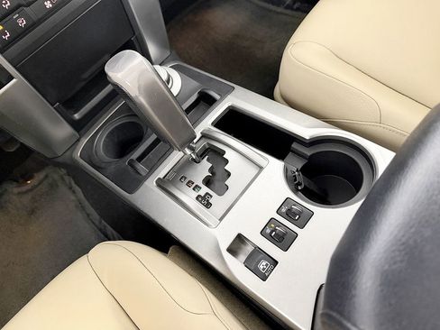 Used 2013 Toyota 4Runner Limited AWD/4WD image 56