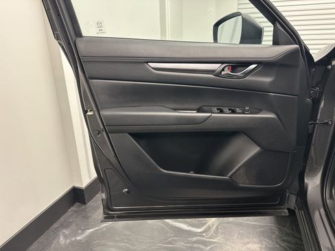 Used 2022 MAZDA CX-5 AWD 2.5 S w/ Preferred Package image 16