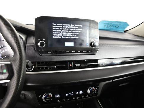 Used 2023 Mitsubishi Outlander SE AWD/4WD image 25