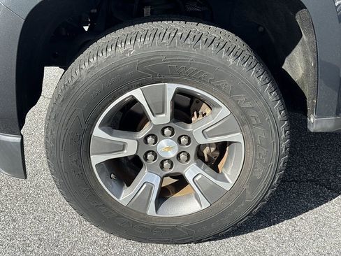 Used 2015 Chevrolet Colorado Z71 image 34