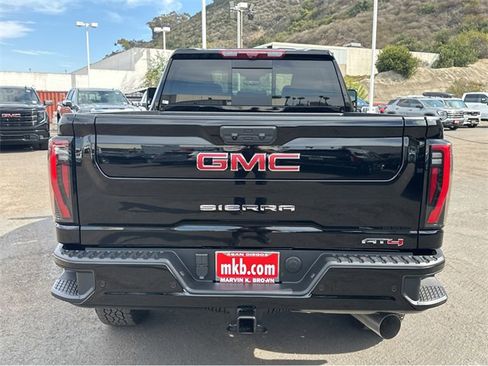 New 2026 GMC Sierra 2500 AT4 w/ AT4 Premium Plus Package image 12