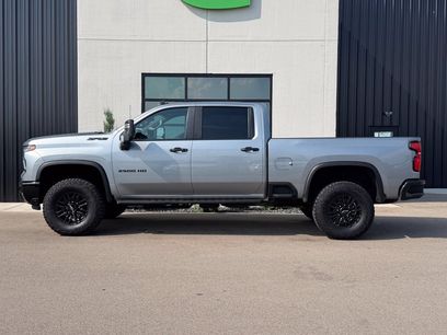 Used 2025 Chevrolet Silverado 2500 ZR2 w/ Technology Package