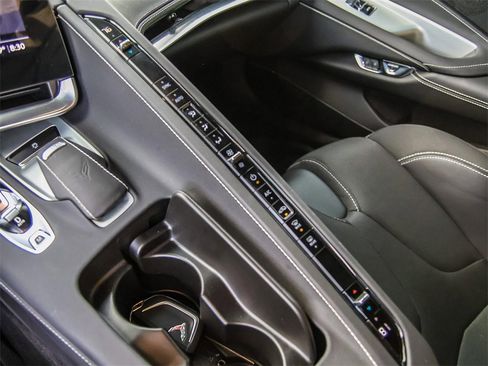 Used 2023 Chevrolet Corvette Stingray Coupe w/ Z51 Performance Package image 28