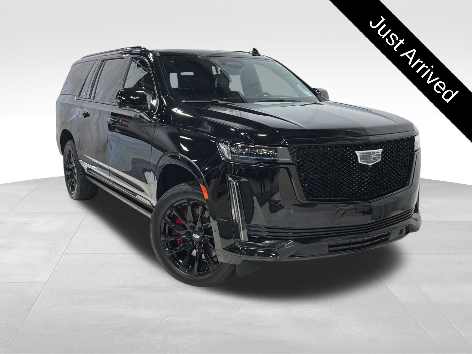 Used 2023 Cadillac Escalade ESV Sport Platinum w/ LPO, ONYX Package AWD/4WD image 1