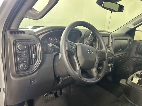 Used 2025 Chevrolet Silverado 1500 Custom Trail Boss image 13