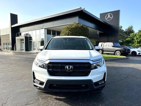 Used 2025 Honda Ridgeline RTL image 3