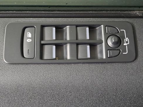 Used 2022 Land Rover Discovery Sport SE R-Dynamic AWD/4WD image 13