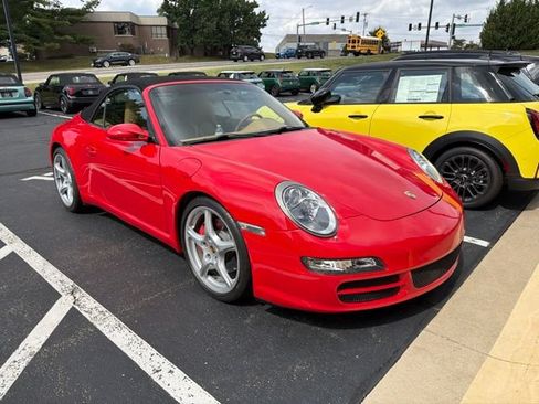 Used 2006 Porsche 911 Carrera S RWD image 2