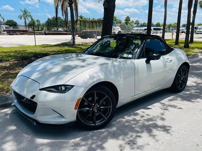 Used 2018 MAZDA MX-5 Miata Club