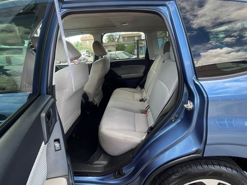 Used 2017 Subaru Forester 2.5i Premium AWD/4WD image 20