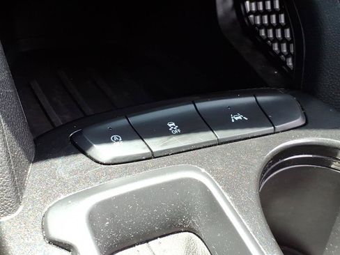 Used 2025 Chevrolet TrailBlazer LT FWD image 11