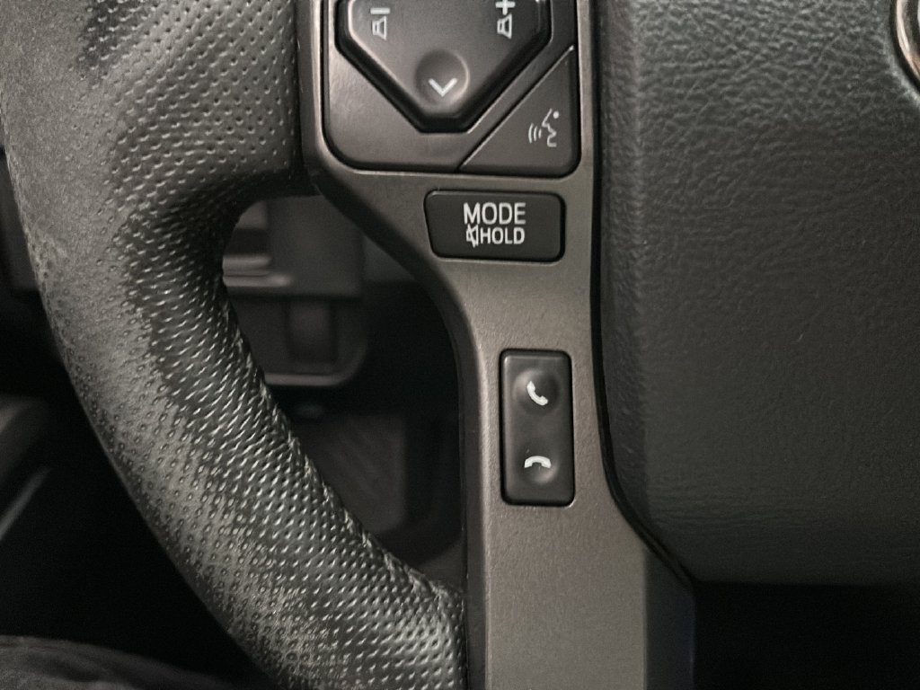 Used 2016 Toyota Tacoma TRD Sport w/ Towing Package RWD image 24