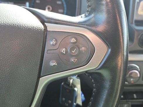 Used 2018 Chevrolet Colorado Z71 image 33