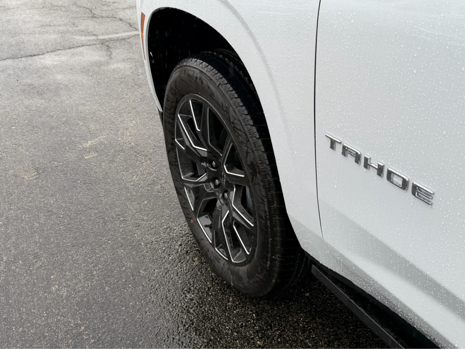 New 2027 Chevrolet Tahoe High Country AWD/4WD image 8