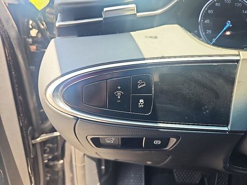 Used 2025 Genesis Electrified GV70 w/ Prestige Package AWD/4WD image 13