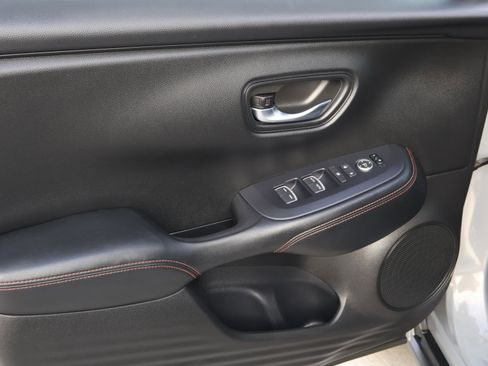 Used 2024 Honda HR-V Sport image 14