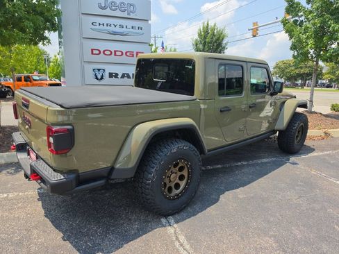 New 2026 Jeep Gladiator Rubicon w/ Safety Group AWD/4WD image 5