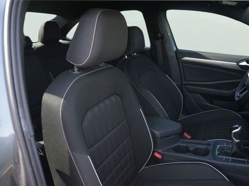 Used 2024 Volkswagen Jetta Sport FWD image 19