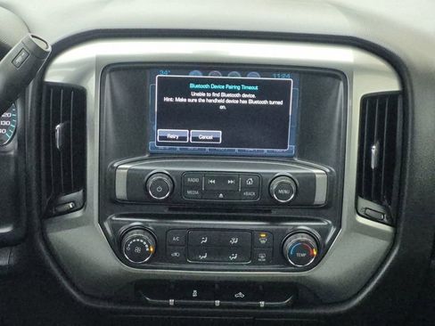 Used 2017 Chevrolet Silverado 1500 LT w/ LT Convenience Package image 9