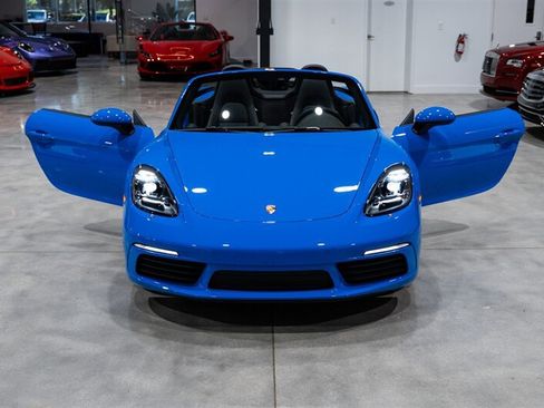 Used 2022 Porsche 718 Boxster RWD image 36