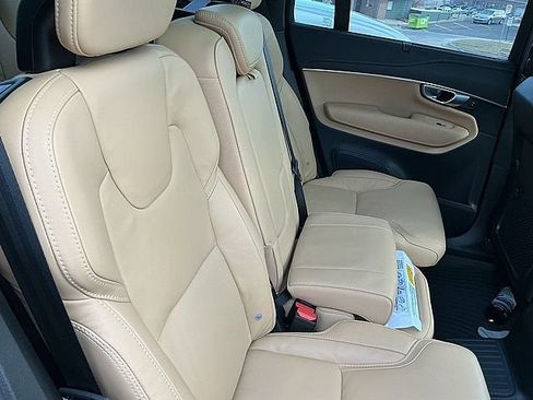 Used 2024 Volvo XC90 T8 Ultimate w/ Protection Package Premier image 20