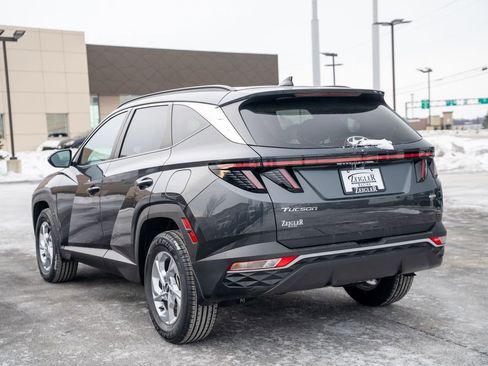 Certified 2022 Hyundai Tucson SEL w/ Winter Package image 5