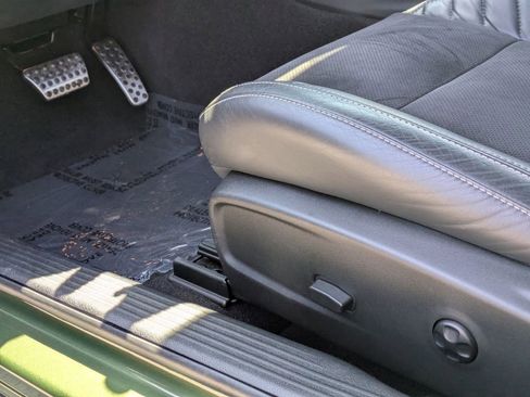 Used 2021 Dodge Challenger SRT Hellcat Redeye image 13