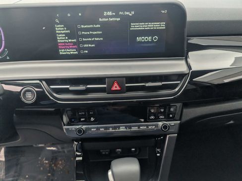 Used 2025 Kia Seltos S image 11