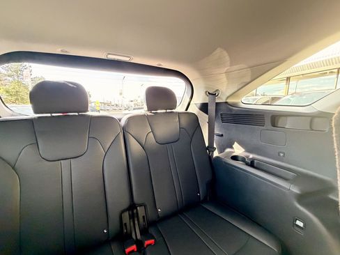 Used 2025 Kia Sorento EX AWD/4WD image 6