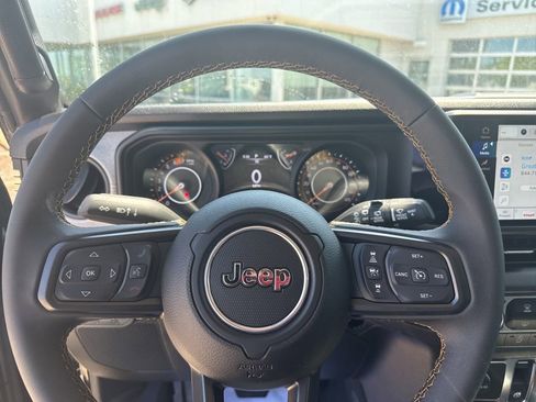 Used 2024 Jeep Wrangler Sport AWD/4WD image 13