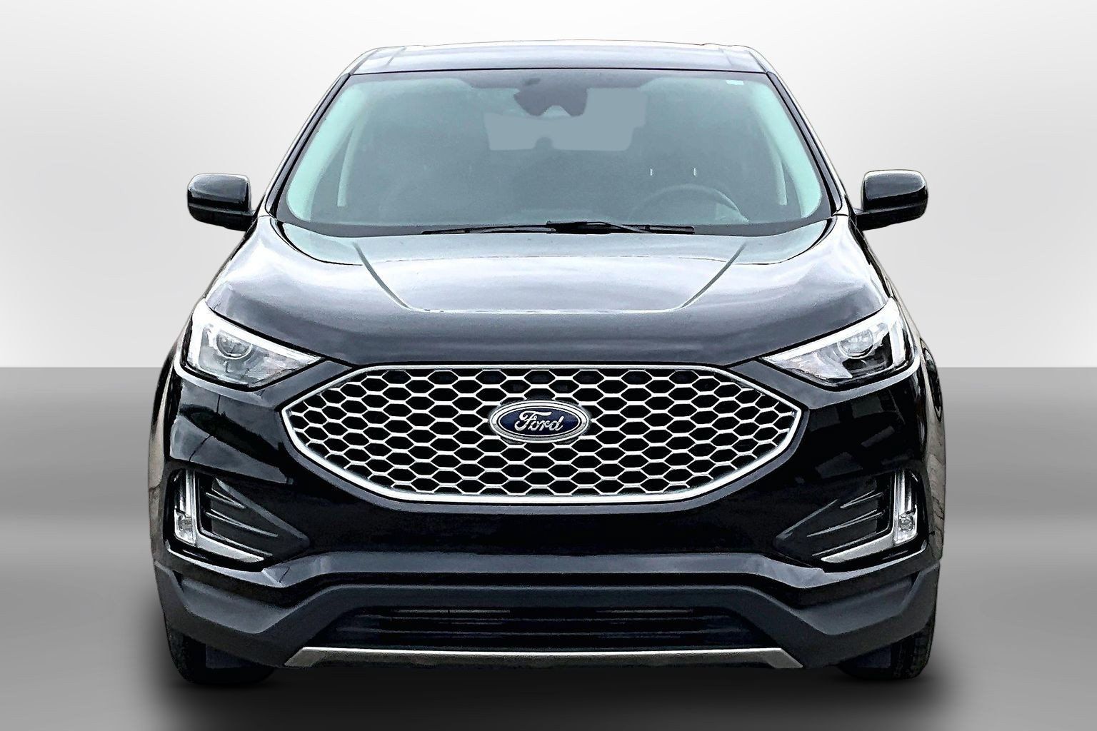 Used 2024 Ford Edge SEL w/ Convenience Package AWD/4WD image 3