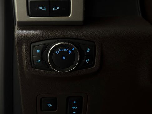 Used 2019 Ford F350 King Ranch w/ King Ranch Ultimate Package AWD/4WD image 7