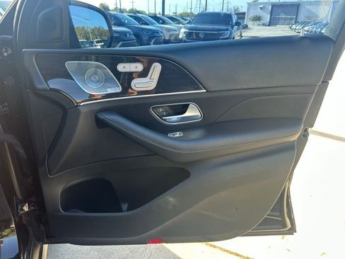 Used 2020 Mercedes-Benz GLE 350 w/ Premium Package image 41