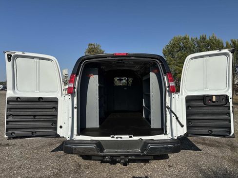 New 2026 GMC Savana 2500 w/ Driver Convenience Package image 12