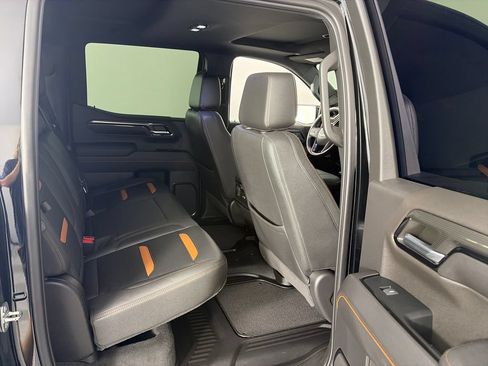 Used 2023 GMC Sierra 1500 AT4 w/ AT4 Premium Package AWD/4WD image 29