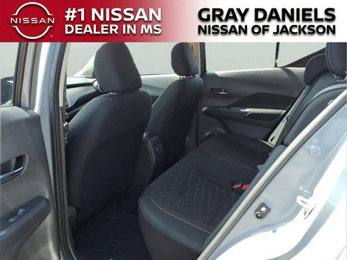 Used 2024 Nissan Kicks SV FWD image 27