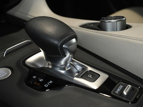 Used 2022 INFINITI QX50 Sensory w/ Cargo Package image 37