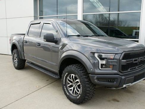 Used 2018 Ford F150 Raptor w/ Equipment Group 801A Mid image 2
