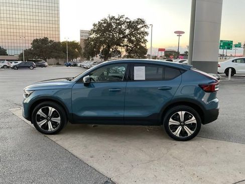 Certified 2023 Volvo C40 Recharge Core image 4